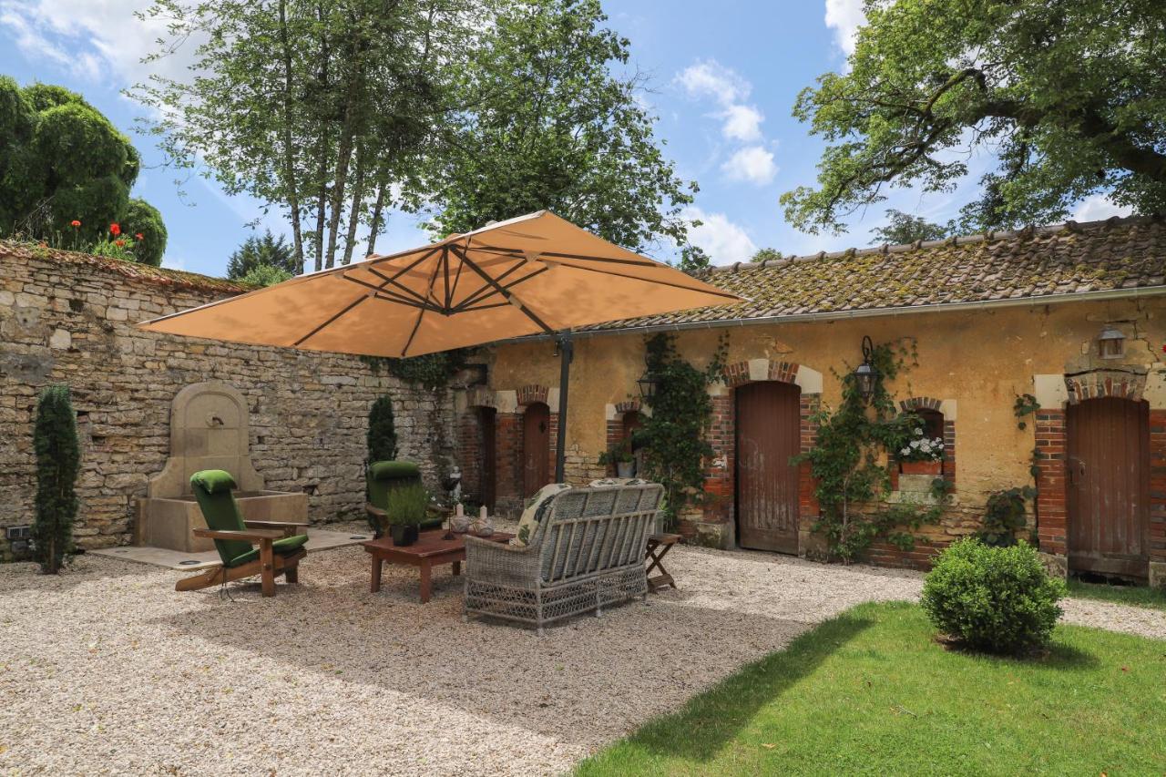 Manoir De La Croix Saint Louis "Luxury Guest House" Taingy Exterior foto